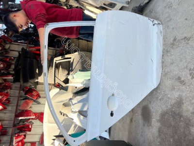 2012 2026 Volkswagen jetta çıkma arka sağ kapı