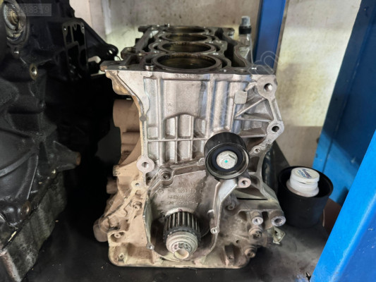AUDİ Q3 1.4TFSİ ÇIKMA YARIM MOTOR CZE CZD CZC ÇIKMA MOTOR