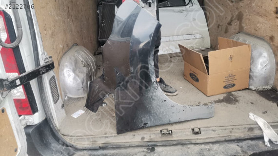 FORD B MAX SAĞ ÖN ÇAMURLUK ORJ ÇIKMA