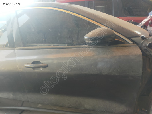 FORD FOCUS SAG ÖN KAPI 2023 HATASIZ DOLU