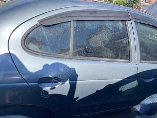 Renault Megane 1 sag arka kapı