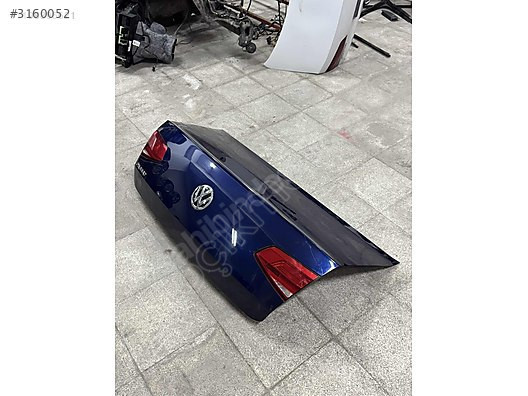 Volkswagen B8 Passat Hatasız Bagaj Kapağı