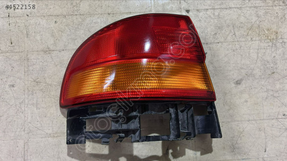 TOYOTA CARİNA SOL ARKA DIŞ STOP