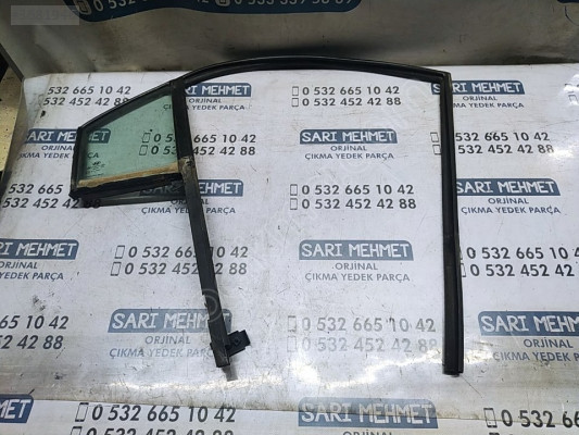 ÇIKMA HYUNDAİ ACCENT ERA SAĞ ARKA KELEBEK CAMI KAPI FİTİLİ