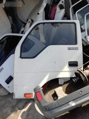 Kia Bongo temiz sag sol kapılar