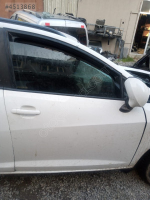 SEAT İBİZA ( 2016 ) SAĞ ÖN KAPI ORJINAL ÇIKMA