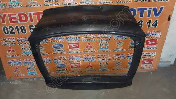 suzuki baleno bagaj kapağı