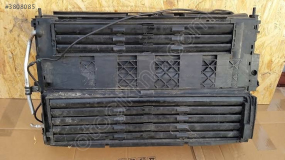 Peugeot 308 ön panel hava yönlendirici 9855653580