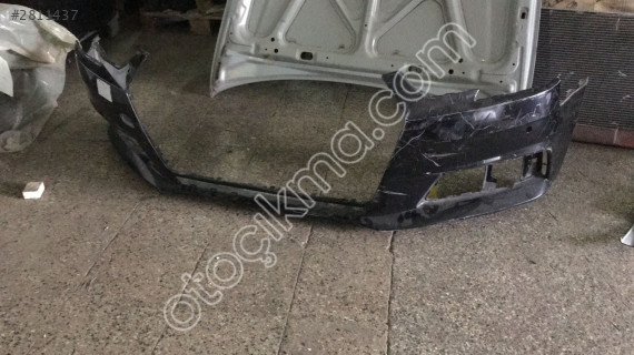 2020 Audi a4 tampon