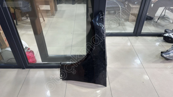 MERCEDES E SERİ W212 SOL ÖN ÇAMURLUK