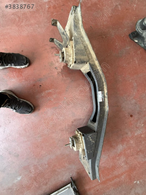 Ford Transit  Motor Traves *-EFE.