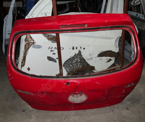 HYUNDAİ İ20 BAGAJ KAPAĞI