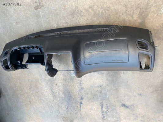 Nissan Terrano Göğüslük (Torpido) 97-02 ÇIKMA
