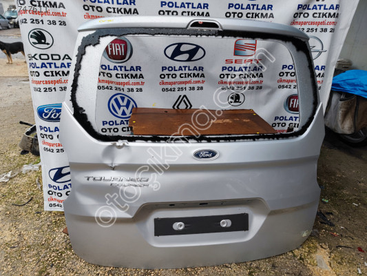 Ford Courier bağaj kapağı orjinal gıri göçük hasarlı