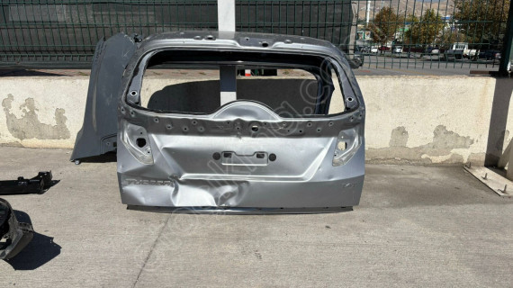 HYUNDAİ TUCSON 2021-2024 BAGAJ KAPAĞI