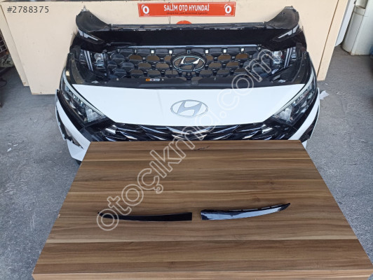 HYUNDAİ İ20 SAĞ SOL FAR ALT KAŞI 2024 ORİJİNAL YANSANAYİ PARÇA