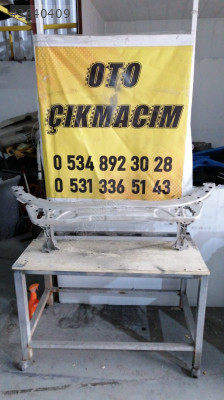 A2056203301 MERCEDES W205  ön Panel