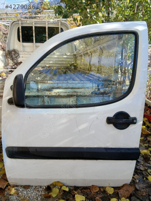 Fiat doblo sol ön kapı çıkma