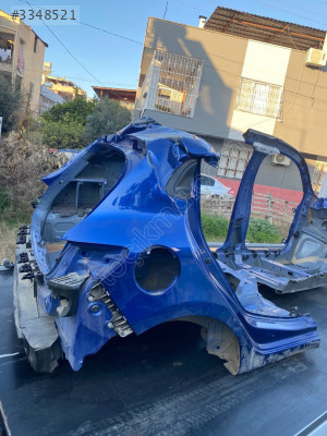 Clio 5 Arka Sağ  Çamurluk