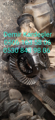 Hyundai Starex Minibüs Çıkma Defransiyel