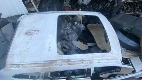 VOLVO XC60 TAVAN ARKA KONUK OTO 05323167897