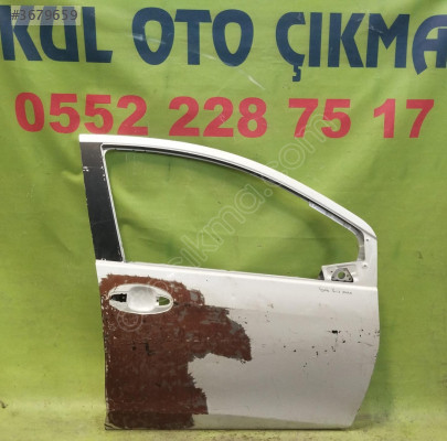 toyota yaris sağ ön kapı