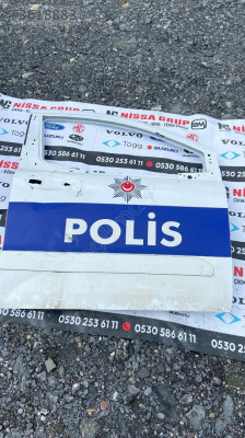 FORD COURİER SAĞ ÖN KAPI ORJİNAL ÇIKMA