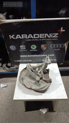 PASSAT B6 B7 TAŞIYICI ARKA SAĞ - 3C0505436F