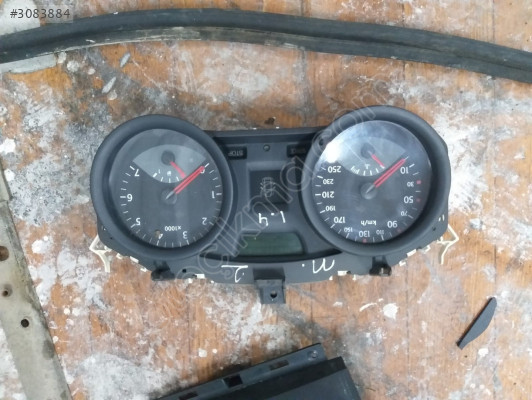 RENAULT MEGAN 2 1.4 BENZINLI GOSTERGE SAATI MERT OTO