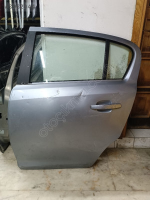 Corsa D sol arka kapı dolu çıkma orjinal