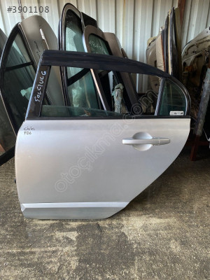 HONDA CİVİC FD6 ÇIKMA SOL ARKA KAPII HATASIZ ORJİNAL