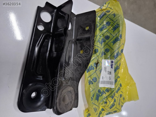 Fiat egea radyatör alt saci 52045893
