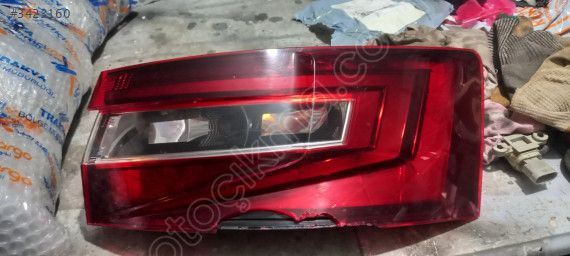 SKODA SUPERB 2015 STOP LAMBASI 3V5945208 1 / 1