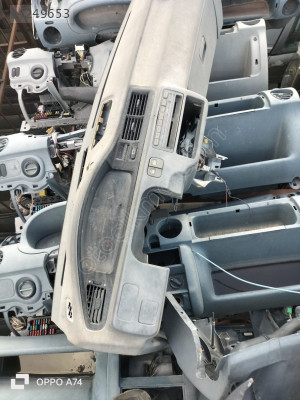 Honda Civic torpido göğüslük