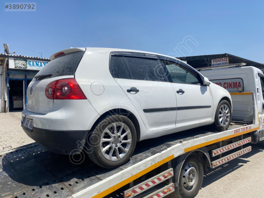 Volkswagen Golf 5 sağ ön kapı