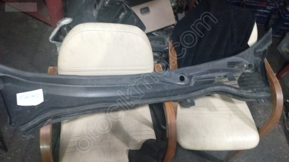 Fiat Fiorino ön cam Izgarsı