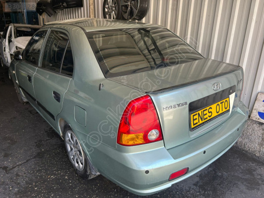 ACCENT ADMİRA KOMPLE DOLU ARKA