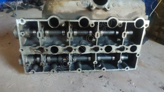 02.07 Chrysler Voyager 2.8 çıkma eksantrik mili