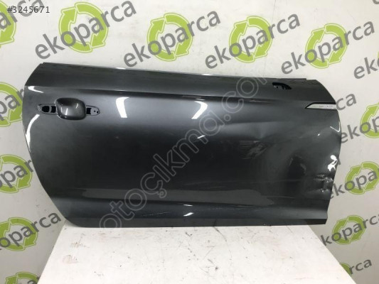 AUDI A5 2018 2024 SAĞ ÖN KAPI 8W6831052B