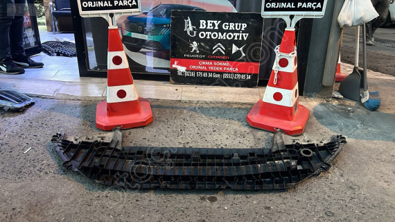 DS7 TAMPON ALT MUHAFAZA ORİJİNAL ÇIKMA YEDEK PARÇA