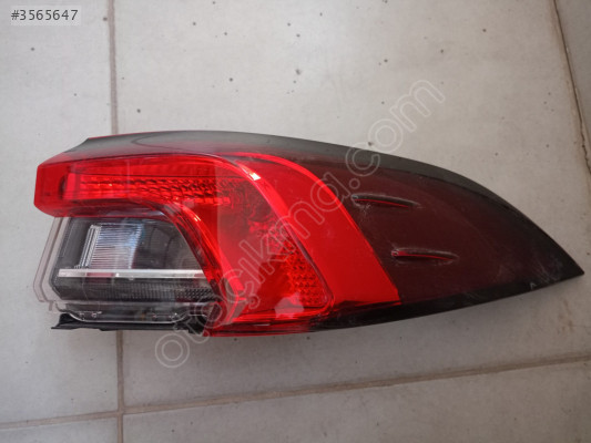 2020 2024 Toyota corolla stop