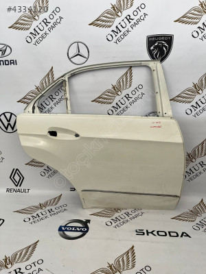 MERCEDES W212 SAĞ ARKA KAPI ORJİNAL ÇIKMA - A2127300230