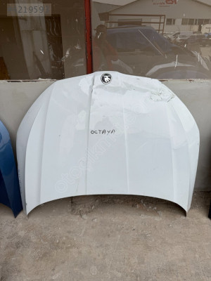 SKODA OCTAVİA MOTOR KAPUTU ÇIKMA ORJİNAL