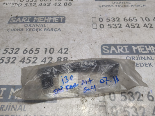 SIFIR ORJ HYUNDAİ İ30 SAĞ ÖN FAR ALT SACI