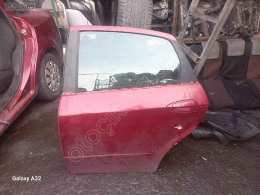 FİAT LİNEA SOL ARKA KAPI KONUK OTO