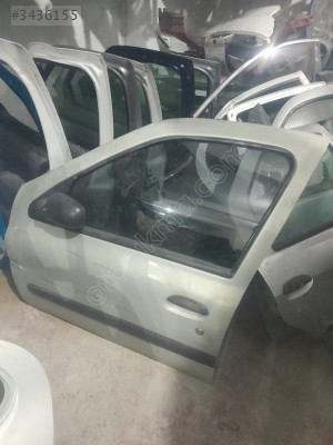 Renault Clio 2 sol ön kapı