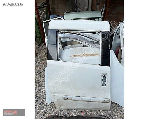 2015 Model Fiat Doblo İçin Sağ Sürgülü Kapı Parçası