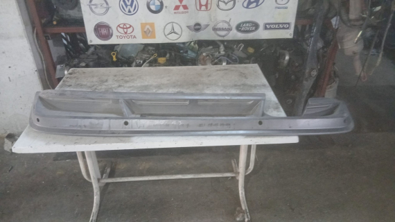 2015-2018 AUDİ A3 ARKA TAMPON KARLIĞI