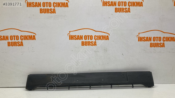 Renault Clio 2 Ön Tampon Plakalık Bakaliti 8200113987