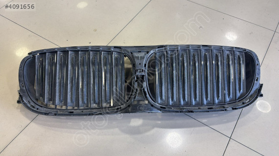 BMW 7 SERİ G11 G12 HAVA KANAL MASKESİ